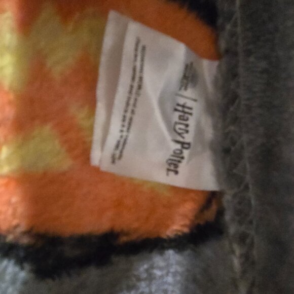 Harry Potter Blanket (New, Never Used, 45" x 66") - Picture 5 of 6